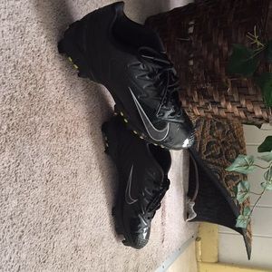 Nike baseball shoes